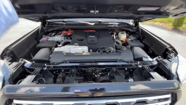 2023 Toyota Tundra Hybrid Capstone Walkaround смотреть онлайн