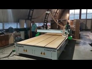 Видеообзор у клиента АВТОСМЕНА ПОД КОМПОЗИТ WOODTEC H-2040CP*2FM от представителя ООО СТАНКИ ПЕНЗА