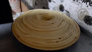 Лагман! Узбекистан! Как готовят лагман в обычных дешёвых столовых ,уличная еда|Street food