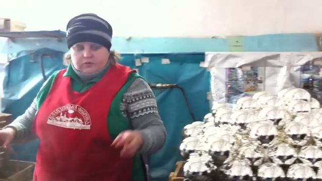 На Фабрике Елочных Игрушек смотреть онлайн