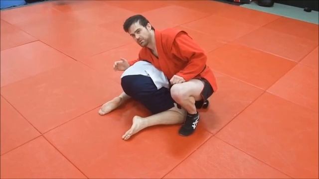 SAMBO NEAR LEG BENT KNEE LOCK смотреть онлайн