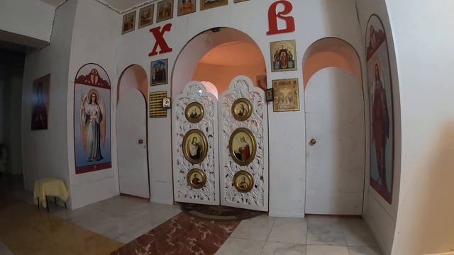 Дорогие Братия и Сестры! Божественная служба в храме Святой Троицы смотреть онлайн