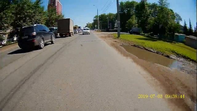 Видеорегистратор с сенсорным экраном 10" + камера заднего вида смотреть онлайн