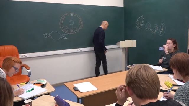28. Отделы тела, покровы, мышцы и значение дождевых червей