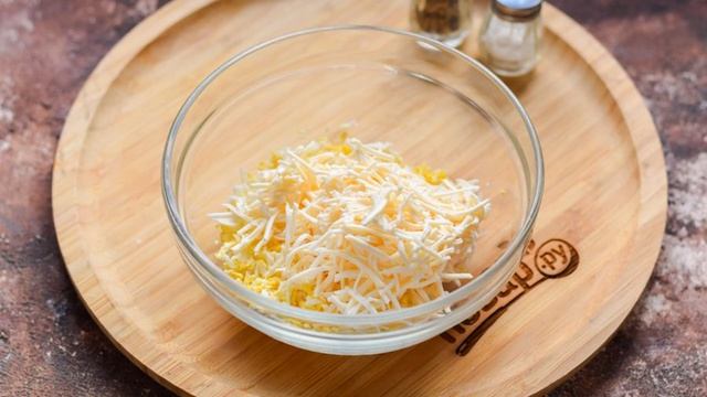 Бутерброды с плавленым сыром и икрой