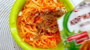 Салат из морковки с куриной грудкой