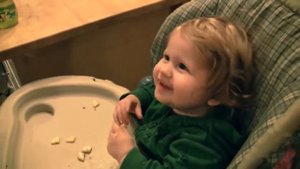 Дети смеются, смешная подборка с малышнёй...