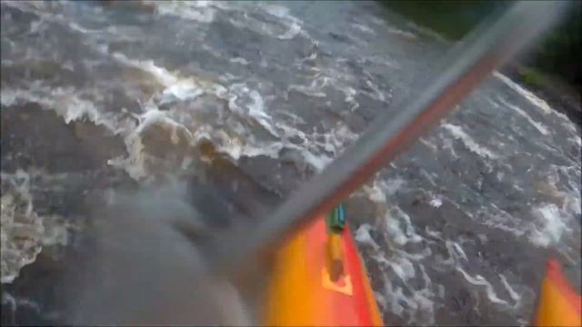 Карелия, Река Охта, порог Кивиристи,три ступени, два катамарана, август 2017 смотреть онлайн