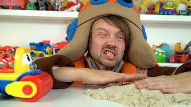 КукуPLAY - Сборник РАСПАКОВКА Машинки 12 выпусков - Поиграйка с Пилотом