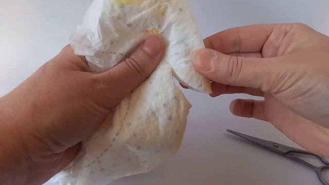 Как проделать дырку для хвоста в подгузнике смотреть онлайн