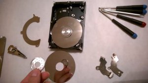 Разборка HDD! Что РЕАЛЬНО полезного можно взять из винчестера