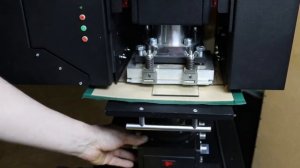 CtFoil digital press. Foil printing on glass. Цифровой пресс CtFoil. Печать фольгой на стекле.