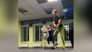 Связка для степ-аэробики на 1 квадрат музыки + симметрия, всего 64 счета #степаэробика