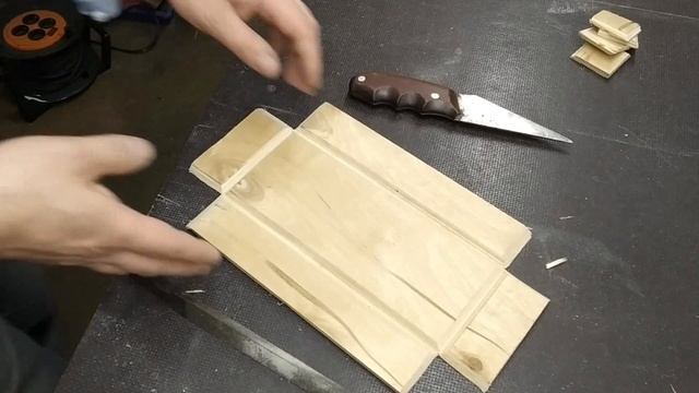 Ящик из куска фанеры. Без шурупов и соединения "в шип". Simple Box From Plywood смотреть онлайн