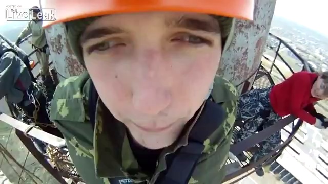 Очередной Славик Незаменимый