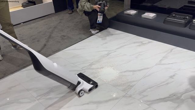 Roborock Highlights auf der CES 2024 Roborock S8 MaxV Ultra Flexi Pro Zeo One Mini