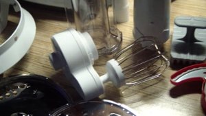 Обзор кухонного комбайна BOSCH MCM 64085