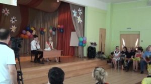Сценка "Урок английского языка". Последний звонок - 2014