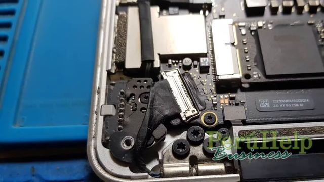 MacBook Pro A1502 Cambio Flex BackLigth :: FLEXGATE смотреть онлайн