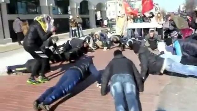 Русская пробежка и зарядка Тверь 8 марта смотреть онлайн