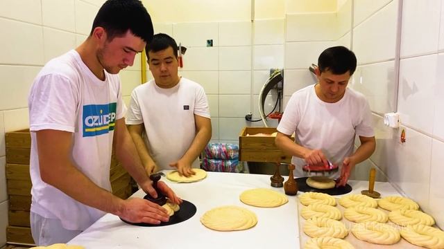 The BEST examples of UZBEK cuisine in one place! NARYN  PILAF  BREAD