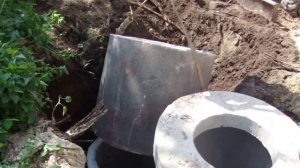 Как смонтировать септик из бетонных колец мини-экскаватором самостоятельно - steh39.ru