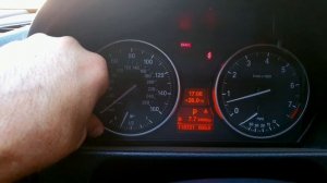 Сброс сервиса после замены колодок на БМВ Х1 е84