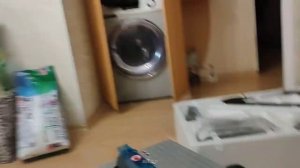 Распаковка распиловочный станок Makita LH120FL видео 2