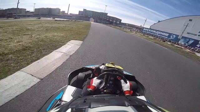 Картинг 23 04 2022 1 сессия часть 1 смотреть онлайн