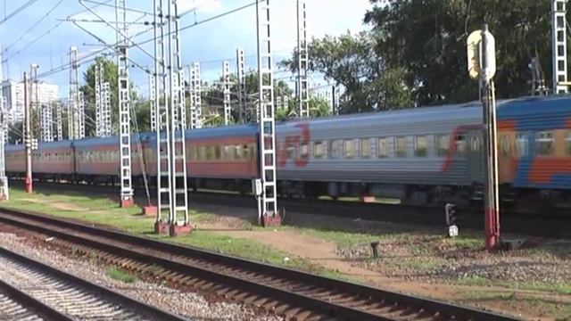 ЭТ2-013, ВЛ10 с поездом, пл. Останкино смотреть онлайн