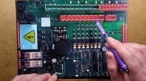 120/240V to logic level optoisolator (with schematic)