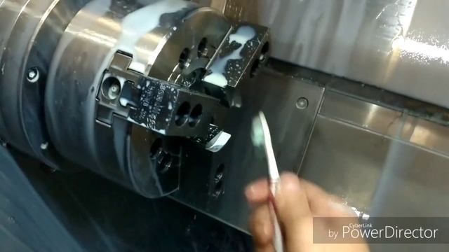 Изготовление интересной детали на токарном станке с ЧПУ СК 40 смотреть онлайн