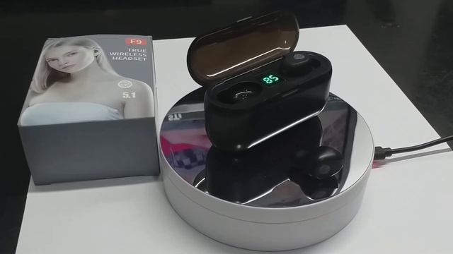 Fone Bluetooth F9 Tws Comandos Touch Screen e Até Power Bank.Top смотреть онлайн