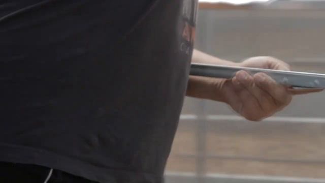 Термопривод. Автомат открывания двери и торцевой форточки теплицы. смотреть онлайн