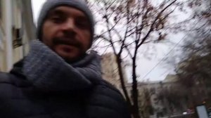 Мы с папой весело идём в школу!!!