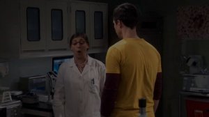 ШЕЛДОН СОБЛАЗНЯЕТ ЭМИ | Теория большого взрыва смешные моменты