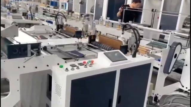 Equipment for producing plastic bags, t-shirt bags, bags on roll, garbage bags, extruders, recyclin