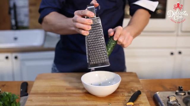 DelicatesClub с Сашей Бельковичем. Тунец в кунжуте с тропической сальсой