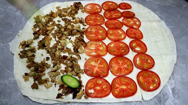 Приготовление шаурмы на сковороде! Cooking shawarma in a pan!