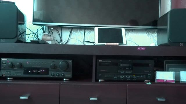 Распаковка аудиокассеты, пролежавшей 20 лет в шкафу. Пробная запись на Акай смотреть онлайн