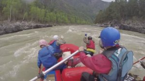 Экстремальный сплав по реке Катунь. Горный Алтай. [Rafting on the Katun-river. Altai Mountains]