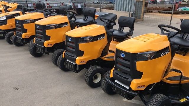 Садовые тракторы Cub Cadet и MTD ждут своих хозяев.mp4
