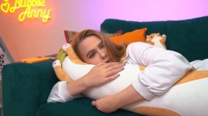 ОНА ЗАПУСТИЛА ТРАНСЛЯЦИЮ В ДУШЕ!？ Как нам удалить этот СТРИМ？ОНА ЗАПУСТИЛА ТРАНСЛЯЦИЮ В ДУШЕ!? Как н