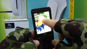 Fly FF281 обзор  телефона