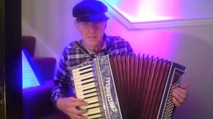 Steppe da Steppe Krugom (Степь да степь кругом) Russian Song accordion