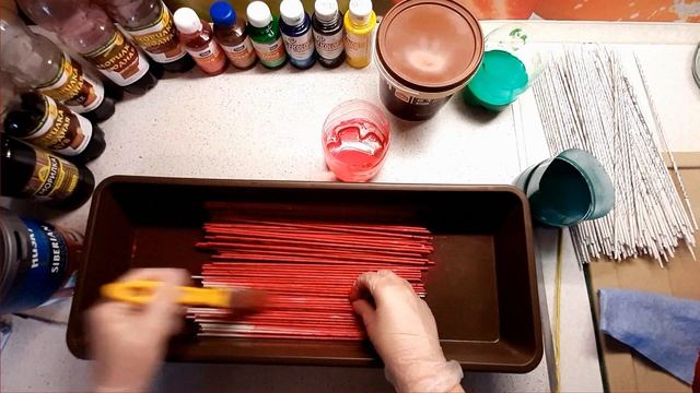 Как и чем я крашу трубочки. Плетение из бумажной лозы. для начинающих. смотреть онлайн