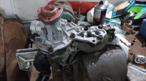 замена помпы двигатель 2E vag , golf, vento magneti marelli