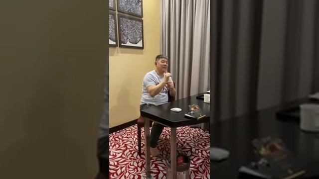Почему важно ходить каждый день. Жанат Кожамжаров.mp4