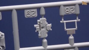 Mitsubishi A6M2 b Zero Fighter (Zeke) - Tamiya 1/72 - Plastic scale model Inbox Review