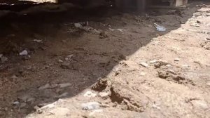 Разгрузка плит перекрытия на участке